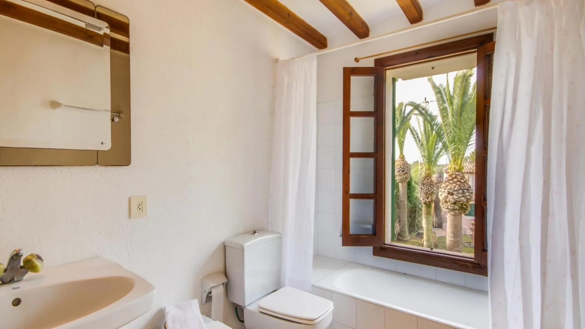 9 Person Country House In Alcudia إسبانيا